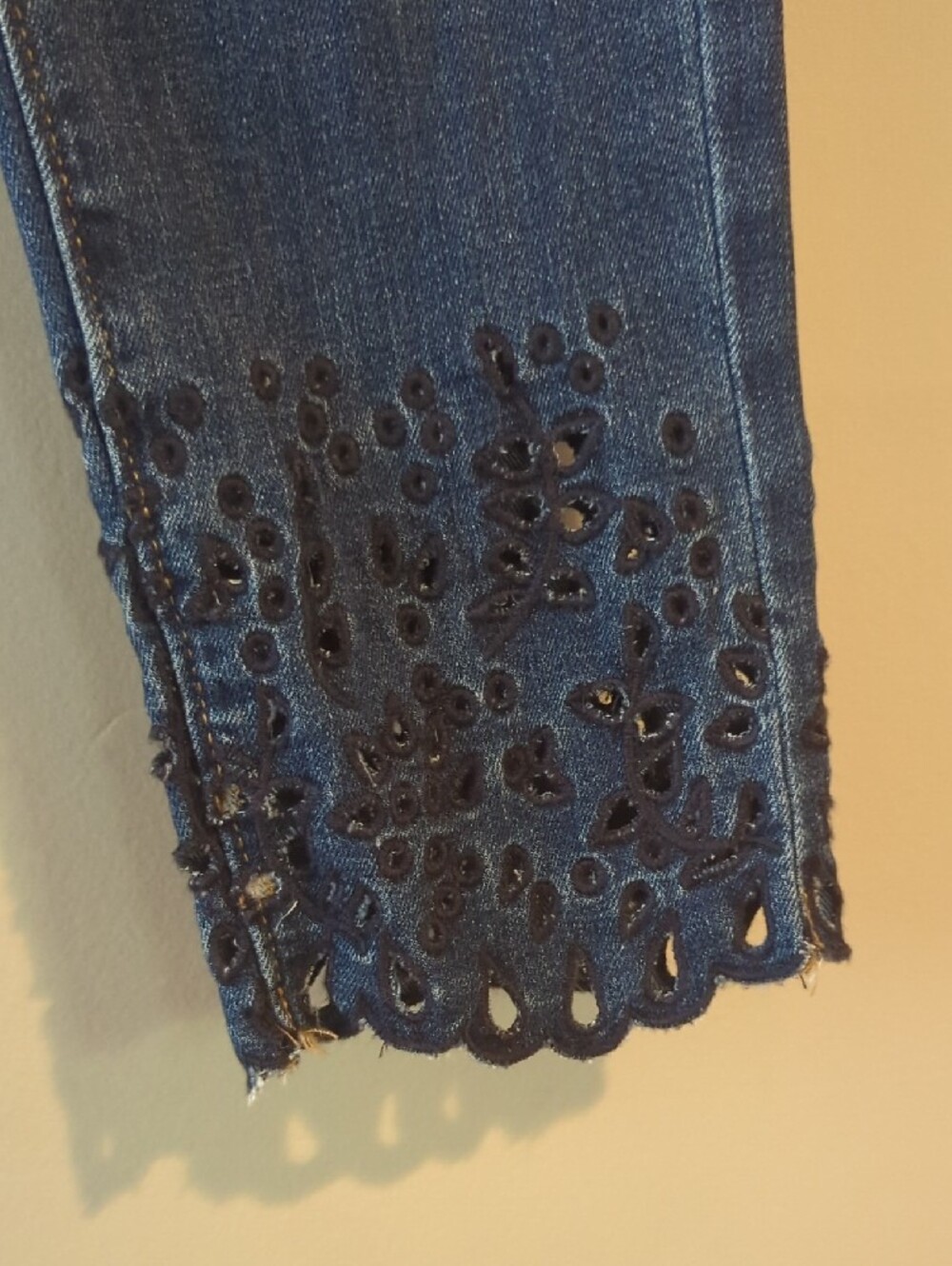 NWT- LOFT Dark Blue Modern Skinny Cropped Jeans with Laser-Cut Ankle - NWT - Picture 7 of 10